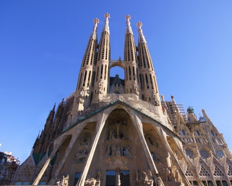 Барселона, Саграда-Фамилия (Гауди) Барселона, Саграда-Фамилия (Гауди)