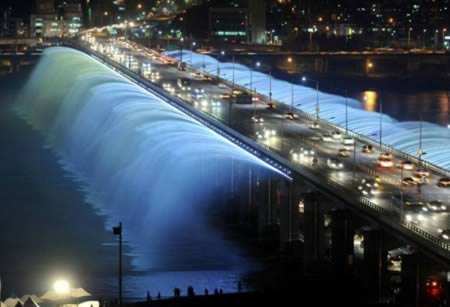 Мост Banpo Bridge