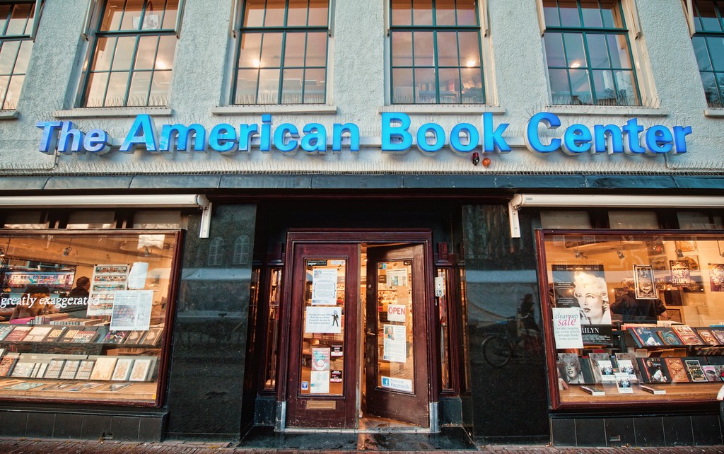 «Американский Центр Книг»