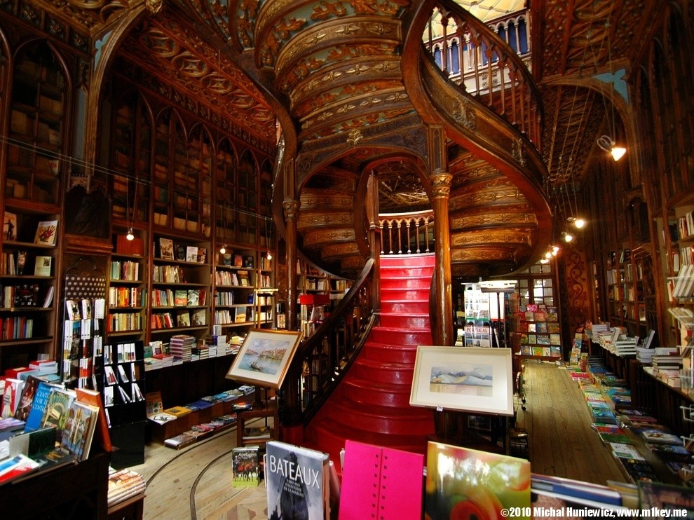 «Livraria Lello e Irmao»