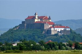 Таинственный замок Паланок в Мукачево: мифы и факты