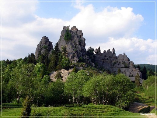 Урицкие скалы Урицкие скалы