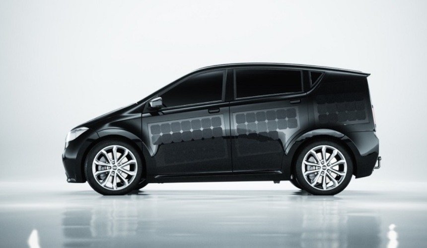 Автомобиль на солнечной энергии Scion