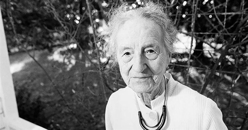 Лейла Денмарк