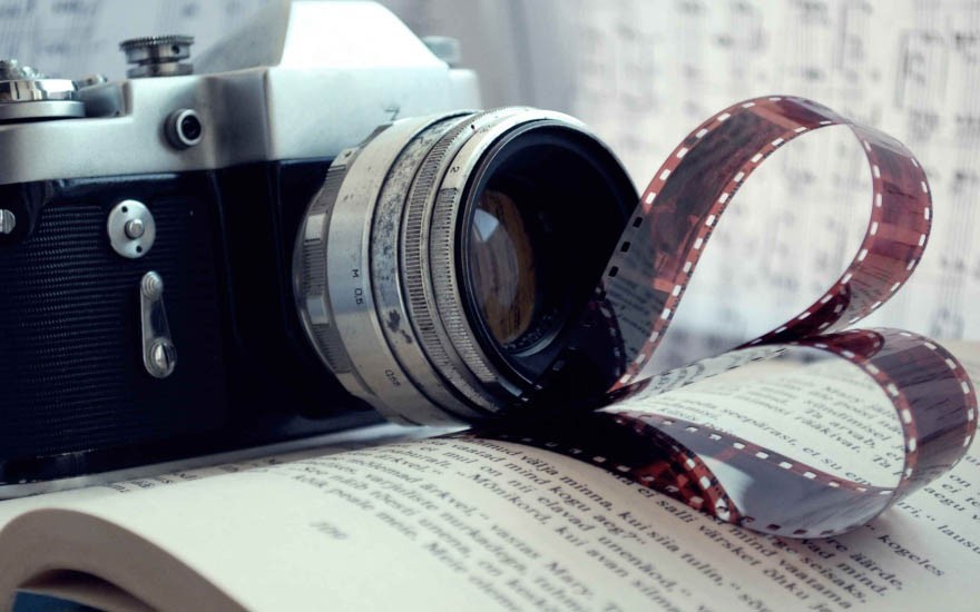 Фотоаппарат и пленка Фотоаппарат и пленка