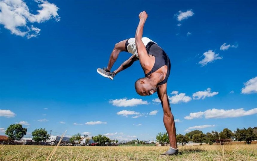 Сальто на одной руке Сальто на одной руке