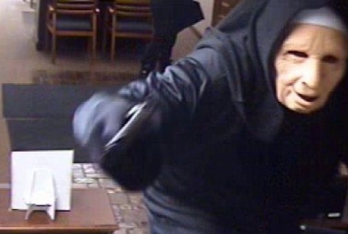 Шаловливые «монахини» Шаловливые «монахини»