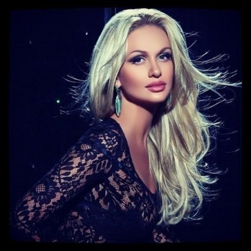 виктория лопырева