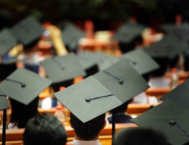 Выпускники