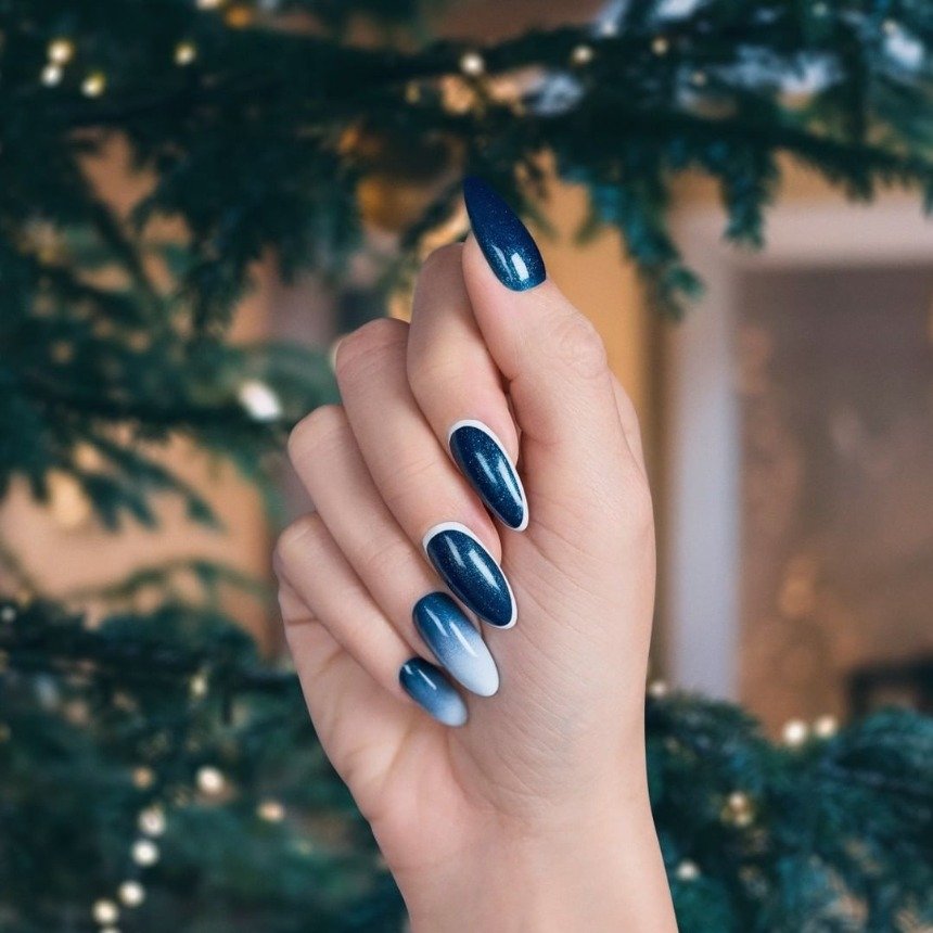 Когда делать маникюр в январе 2023