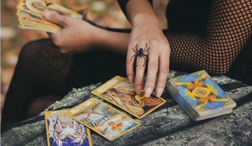 Гадание на картах таро 