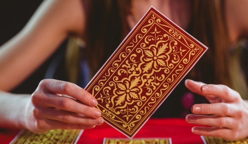 Гадание на картах таро 