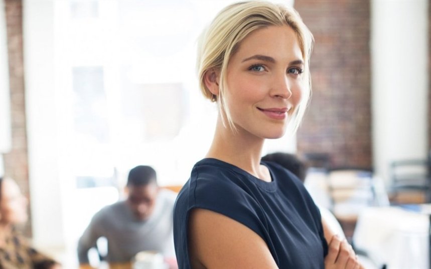 Принимать критику