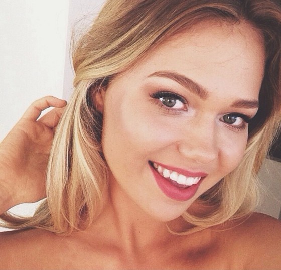 Эссена О'Нил Эссена О'Нил