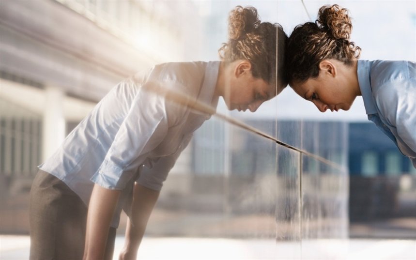 Уперлась головой в стену Уперлась головой в стену