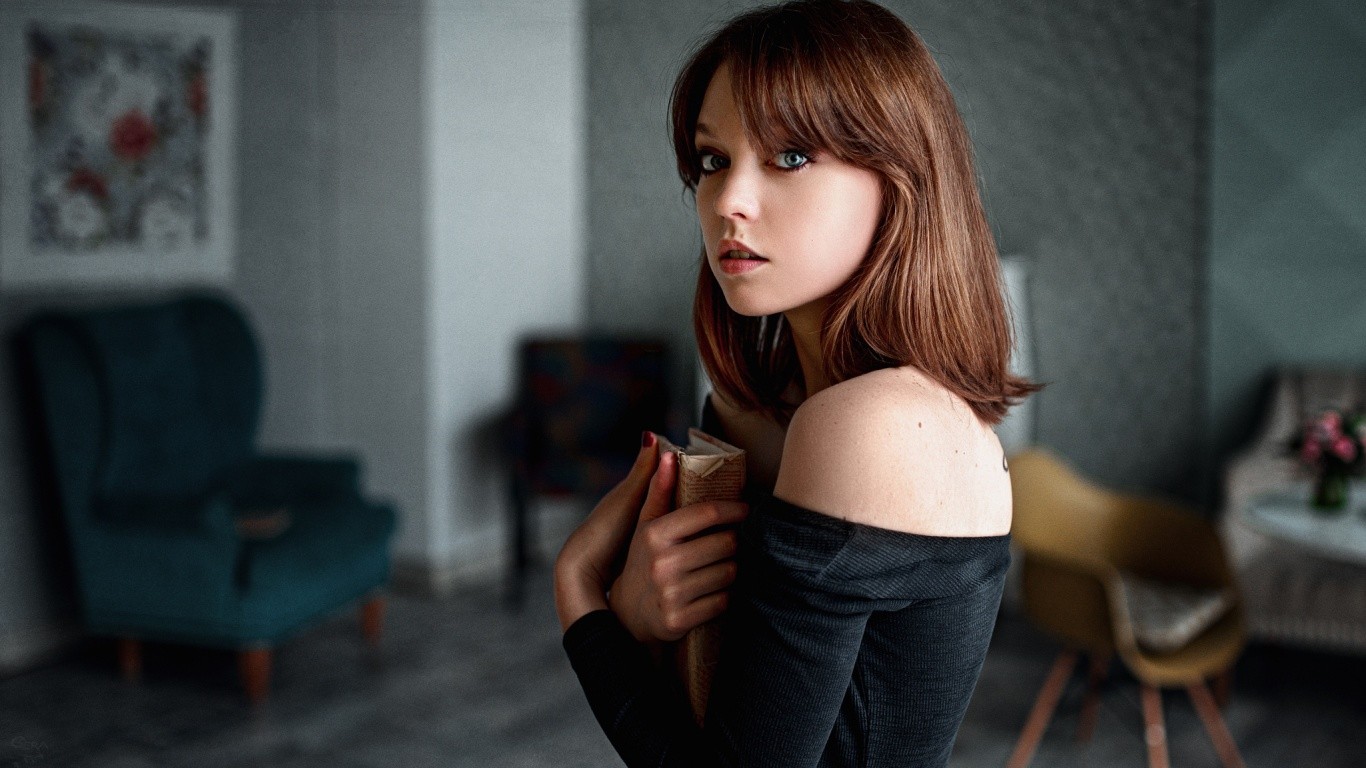 девушка с книгой девушка с книгой