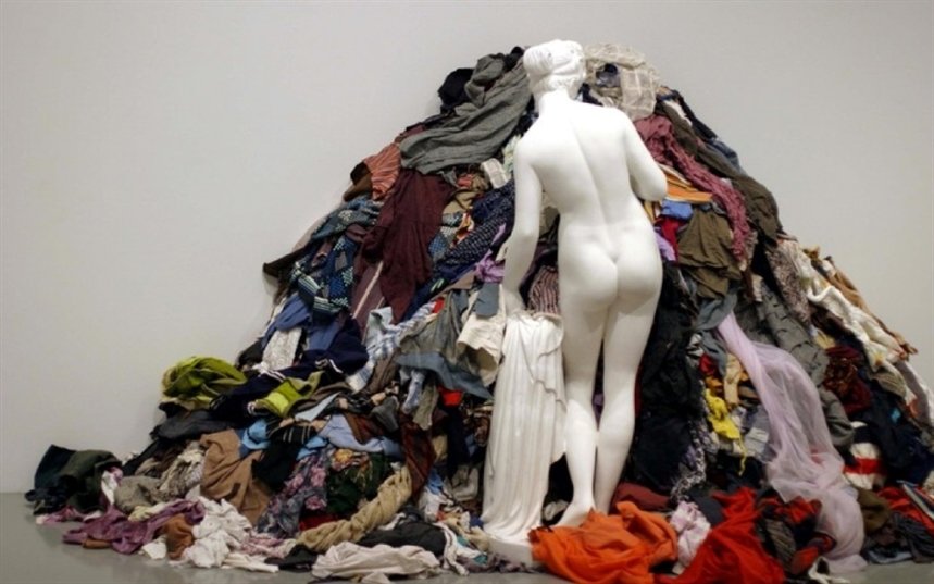 Памятник и вещи