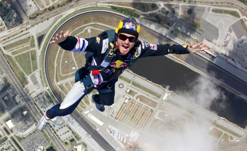 Lyuk_Eykins Lyuk_Eykins