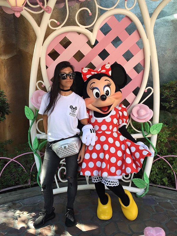 Кортни Кардашьян Кортни Кардашьян