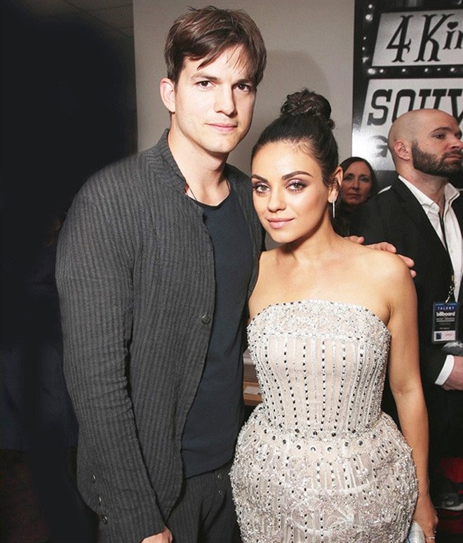 Эштон Кутчер и мила кунис  Эштон Кутчер и мила кунис