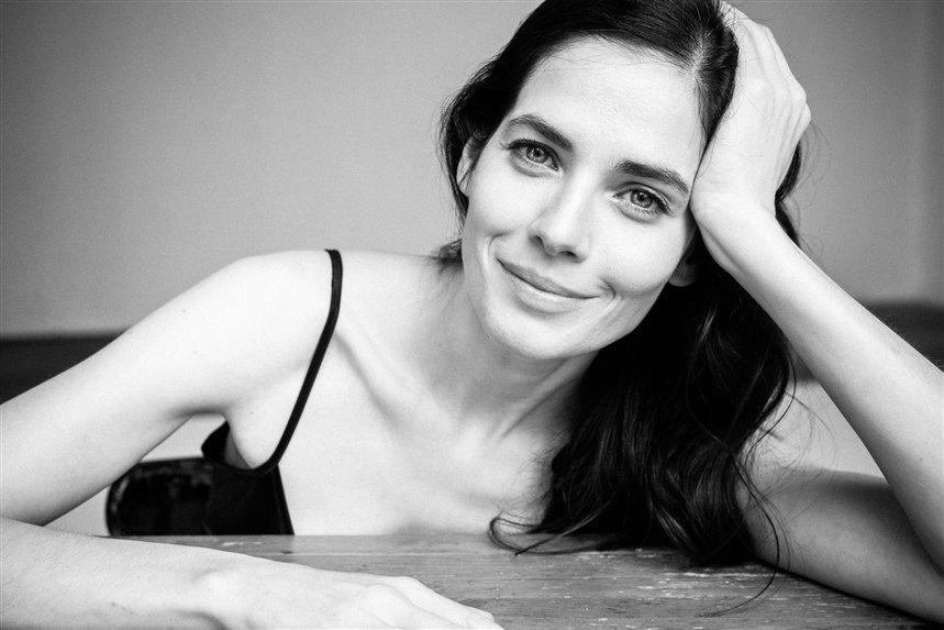 Юлия Снегирь