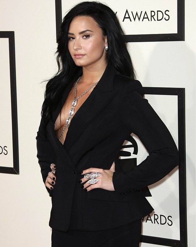 Деми Ловато Деми Ловато