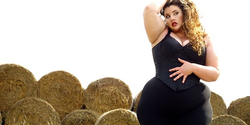 Velvet_Damur Velvet_Damur