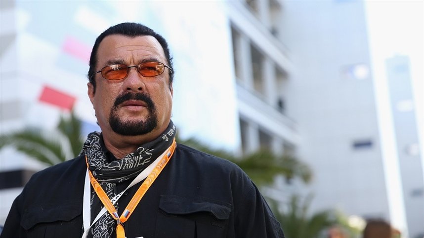 Стивен Сигал  Стивен Сигал