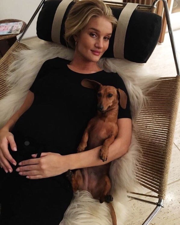 Роузи Хантингтон-Уайтли Роузи Хантингтон-Уайтли