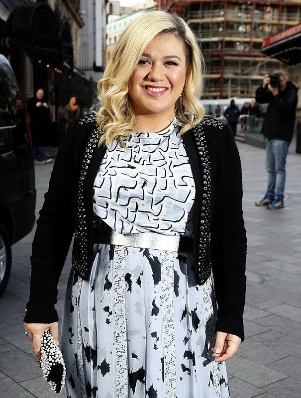 Келли Кларксон Келли Кларксон