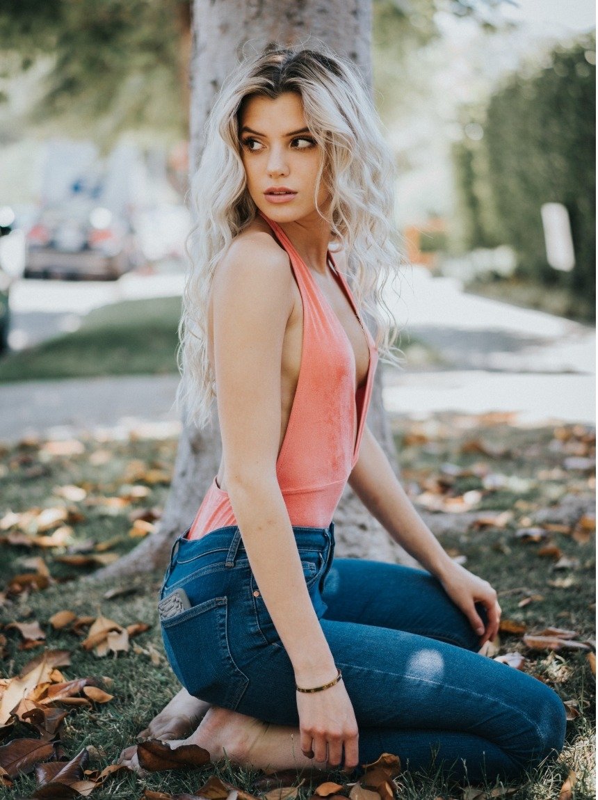 Алисса Вайолет 