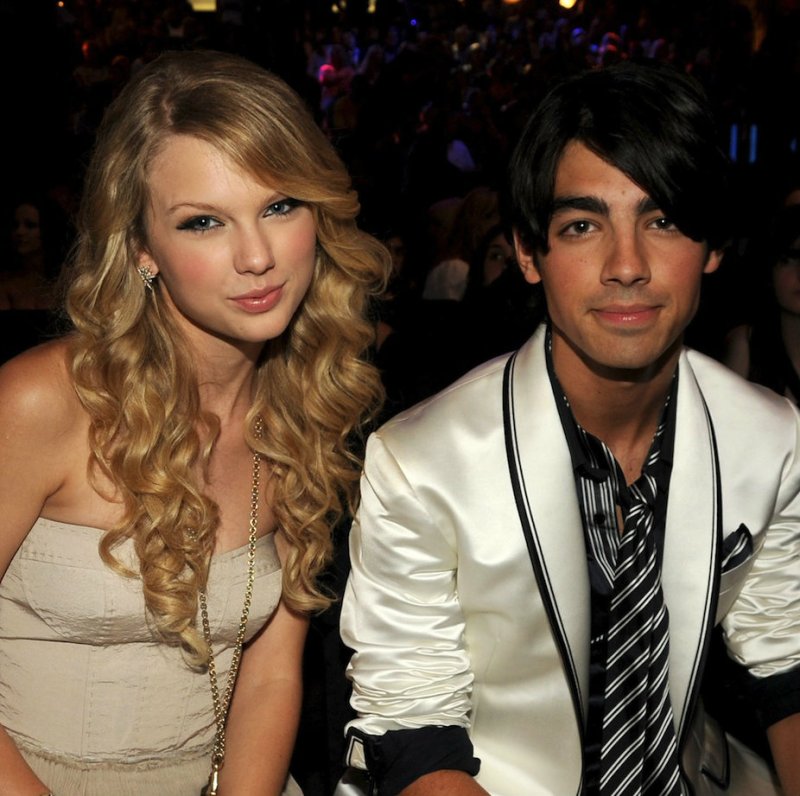 тейлор свифт и джо джонас тейлор свифт и джо джонас