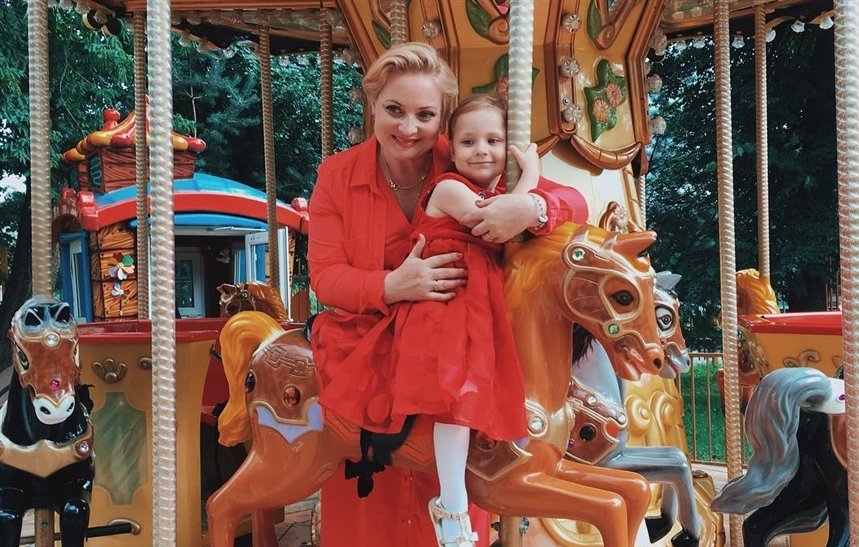 Svetlana_Permyakova_s_docheryu