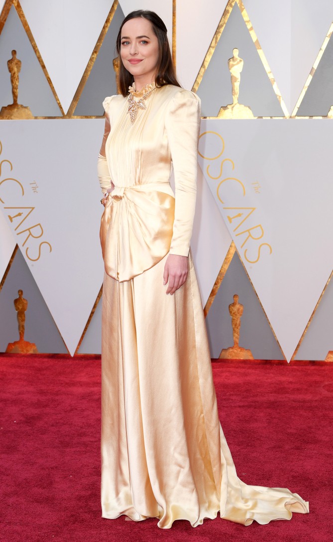 дакота джонсон оскар 2017