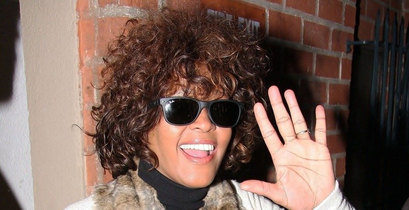 Уитни Хьюстон