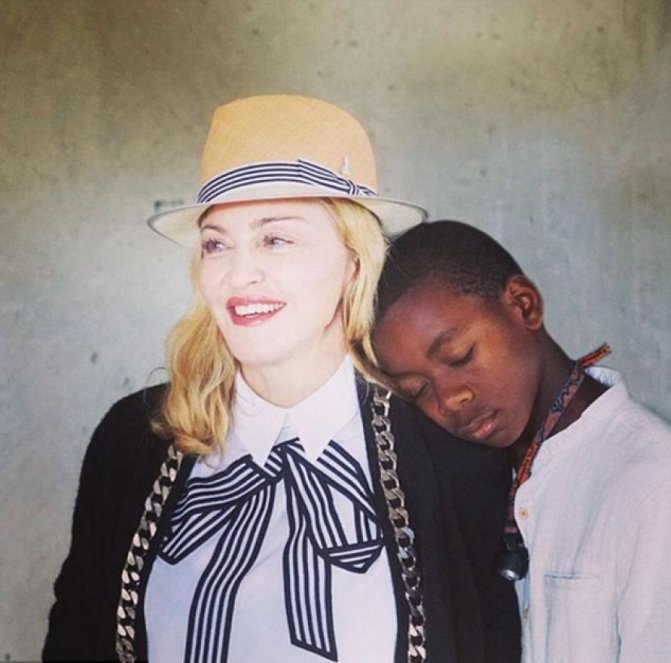 мадонна африка