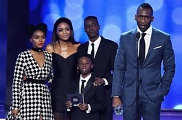 Полный список победителей 22-й премии Critics' Choice Awards